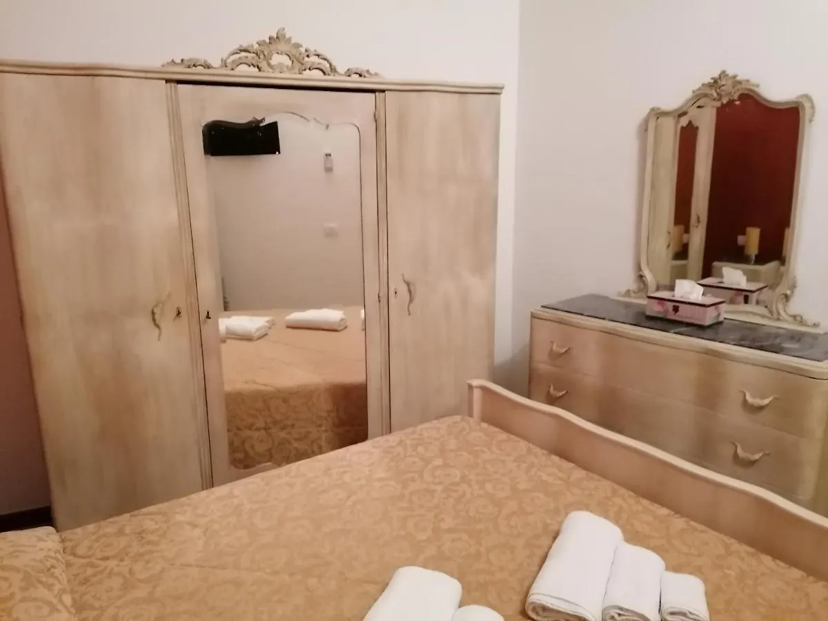 Casa Vacanza Za' Giuvannina Holiday home Sciacca Italy
